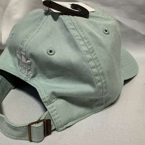 Adidas ASH GREEN Baseball Cap Brand New - Picture 6 of 7